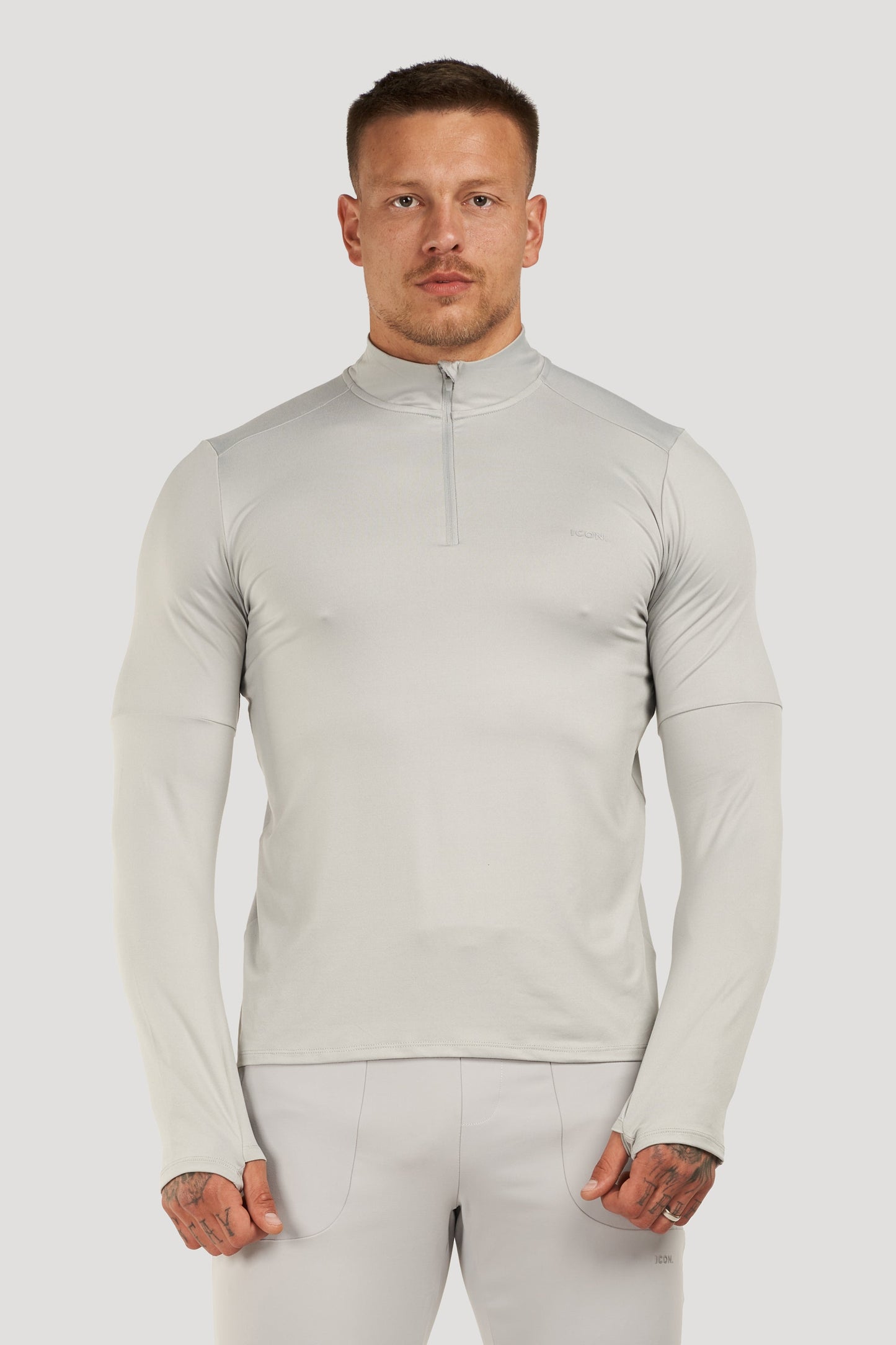 THE ICON ACTIVE HALF ZIP