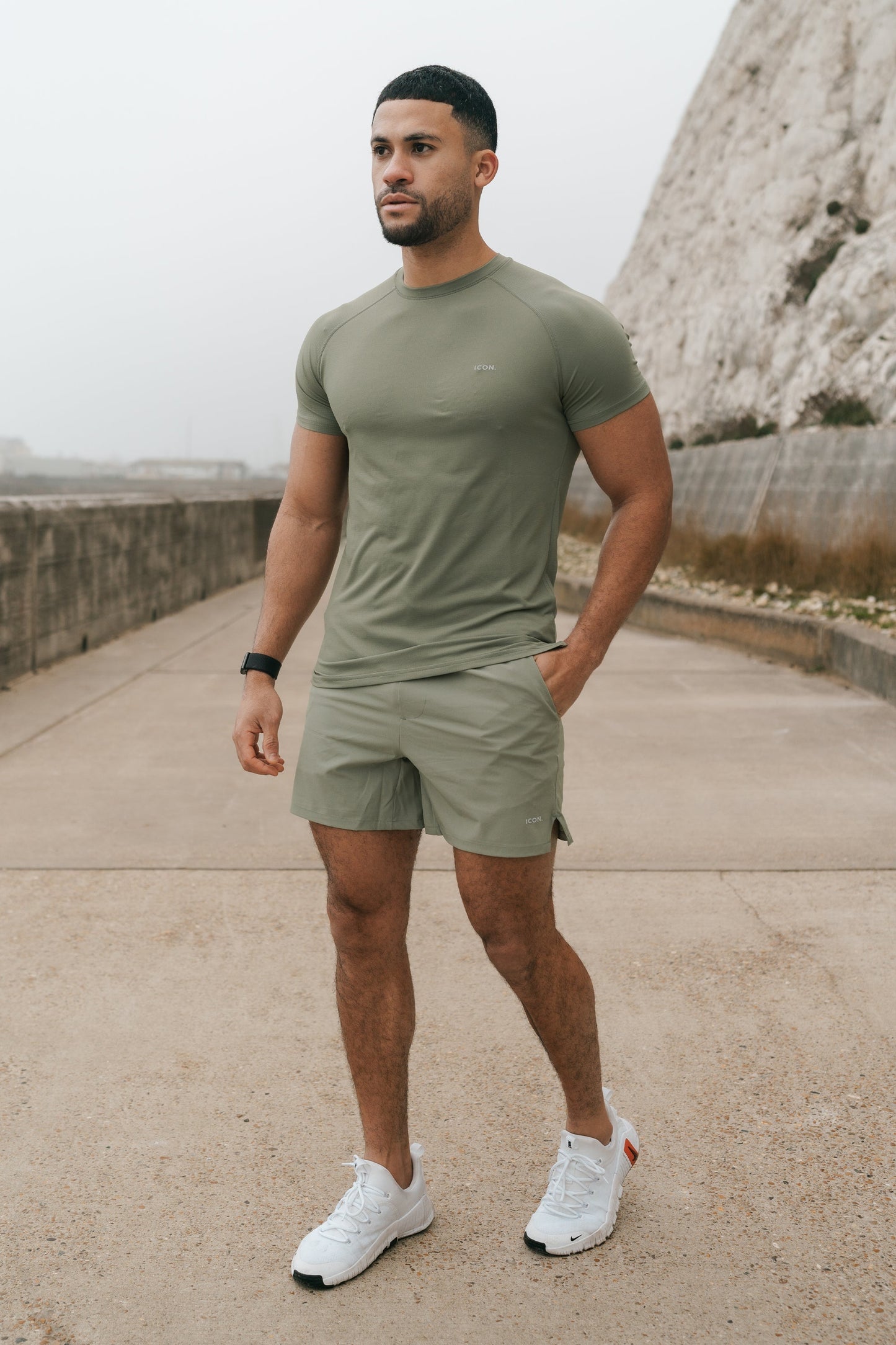 THE ICON ACTIVE SHORTS